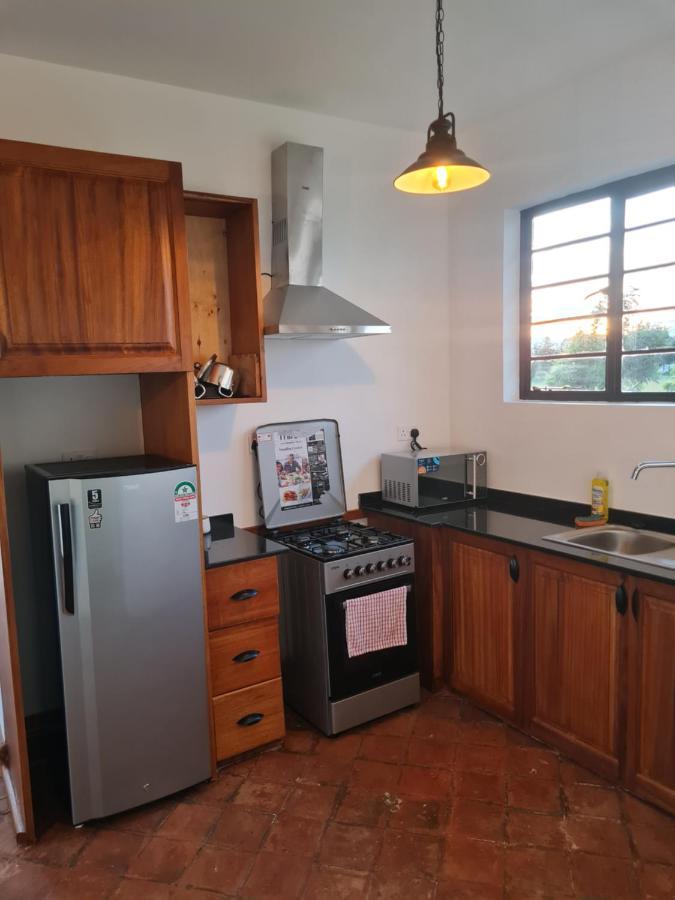The Landing Nanyuki Cottages Exterior foto