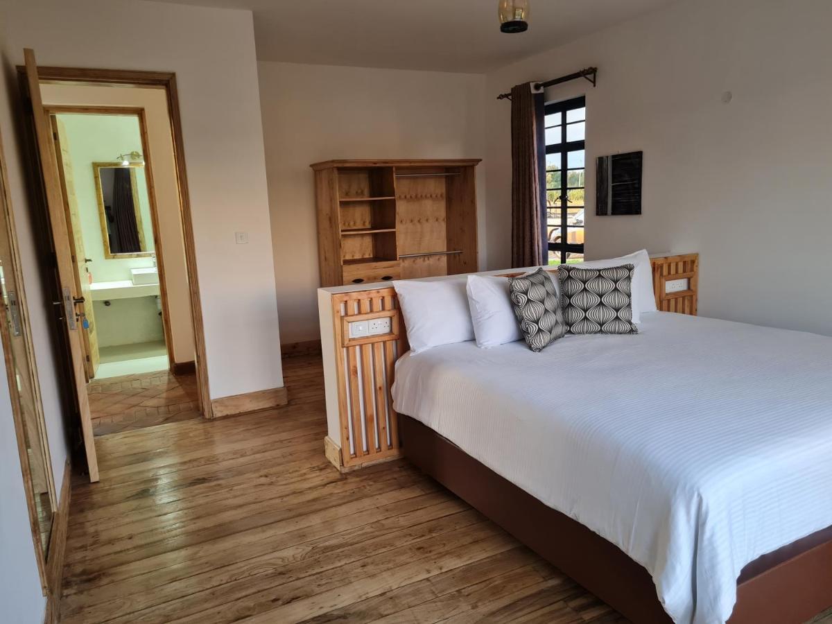 The Landing Nanyuki Cottages Exterior foto
