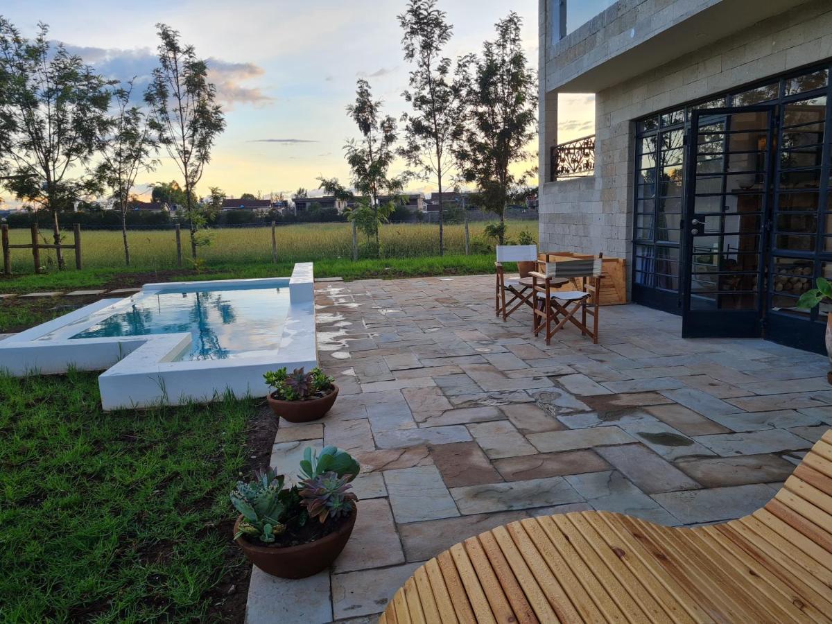 The Landing Nanyuki Cottages Exterior foto