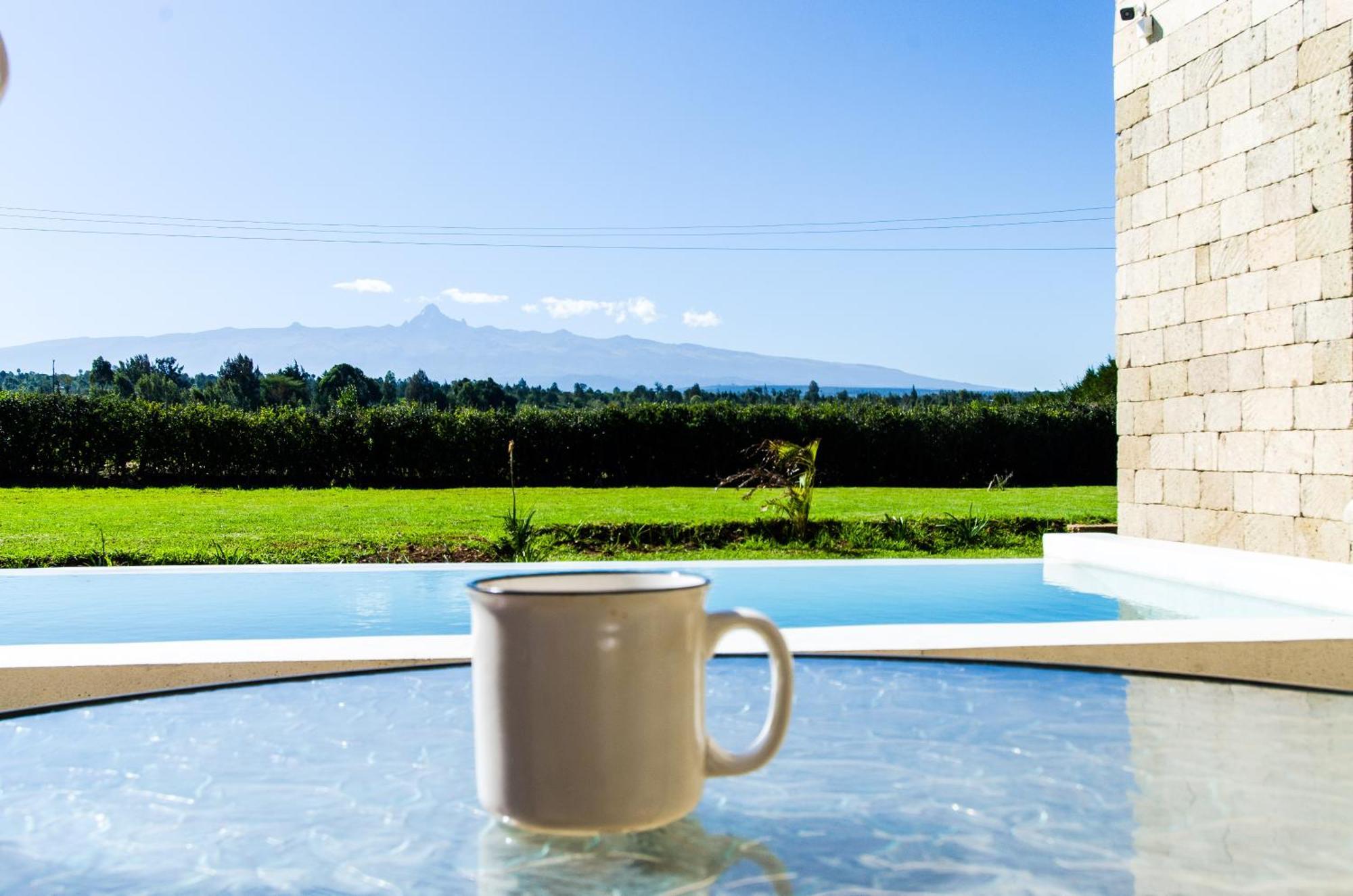 The Landing Nanyuki Cottages Exterior foto
